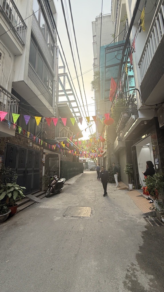 HOÀNG NHƯ TIẾP,LONG BIÊN 19tỷ 80m NGÕ Ô TÔ KINH DOANH CHO THUÊ ĐỈNH 2