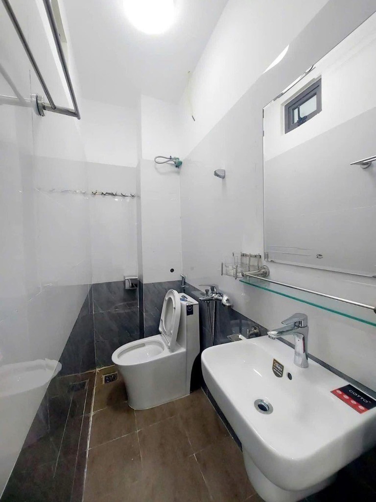 Cần bán Nhà mặt tiền đường Lĩnh Nam, Phường Vĩnh Hưng, Diện tích 33m², Giá 7.1 Tỷ 2