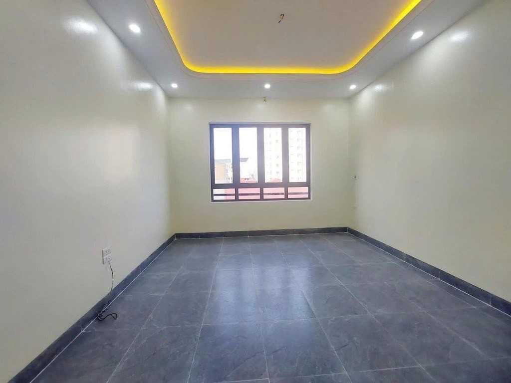 Cần bán Nhà mặt tiền đường Lĩnh Nam, Phường Vĩnh Hưng, Diện tích 33m², Giá 7.1 Tỷ 3