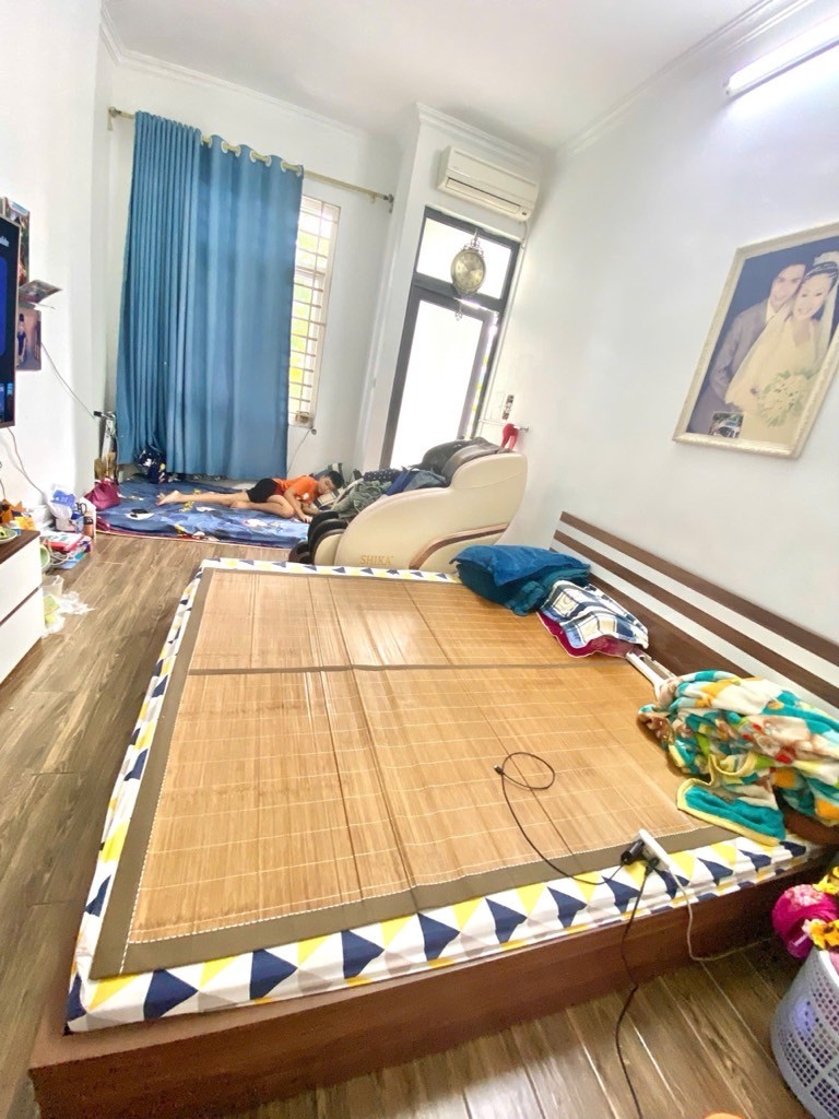 Cần bán Nhà mặt tiền đường Vĩnh Tuy, Phường Vĩnh Tuy, Diện tích 35m², Giá 14.7 Tỷ 5
