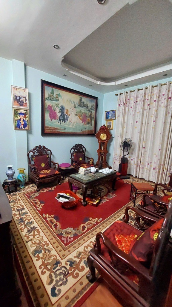 THƯỢNG THANH,LONG BIÊN 28tỷ 170m LÔ GÓC Ô TÔ ĐỖ CỬA,KINH DOANH,CHO THUÊ 5