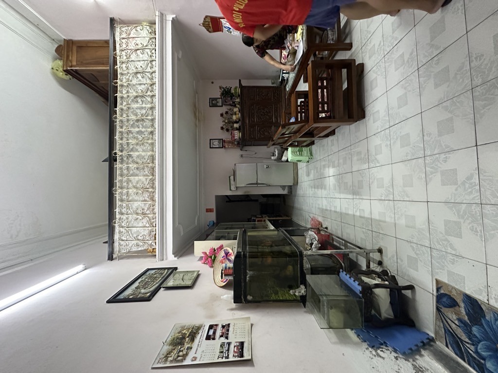 Cần bán Nhà mặt tiền Phường Quỳnh Lôi, Hai Bà Trưng, Diện tích 50m², Giá 11 Tỷ 3