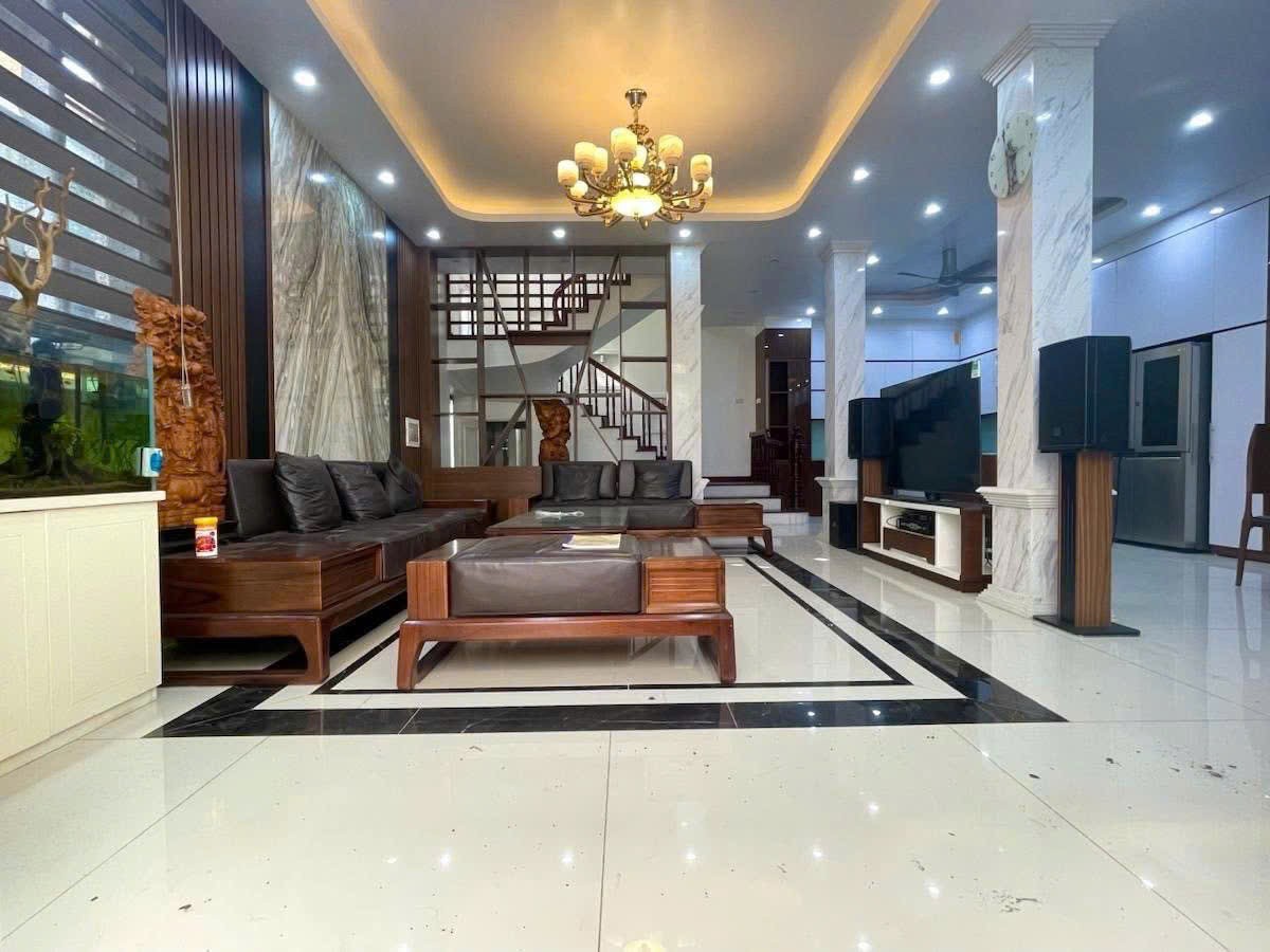 BÁN NHANH 55M2, 5 TẦNG, NHỈNH 13,9 TỶ. KĐT NAM LA KHÊ, HÀ ĐÔNG. PHÂN LÔ, KINH DOANH. 3