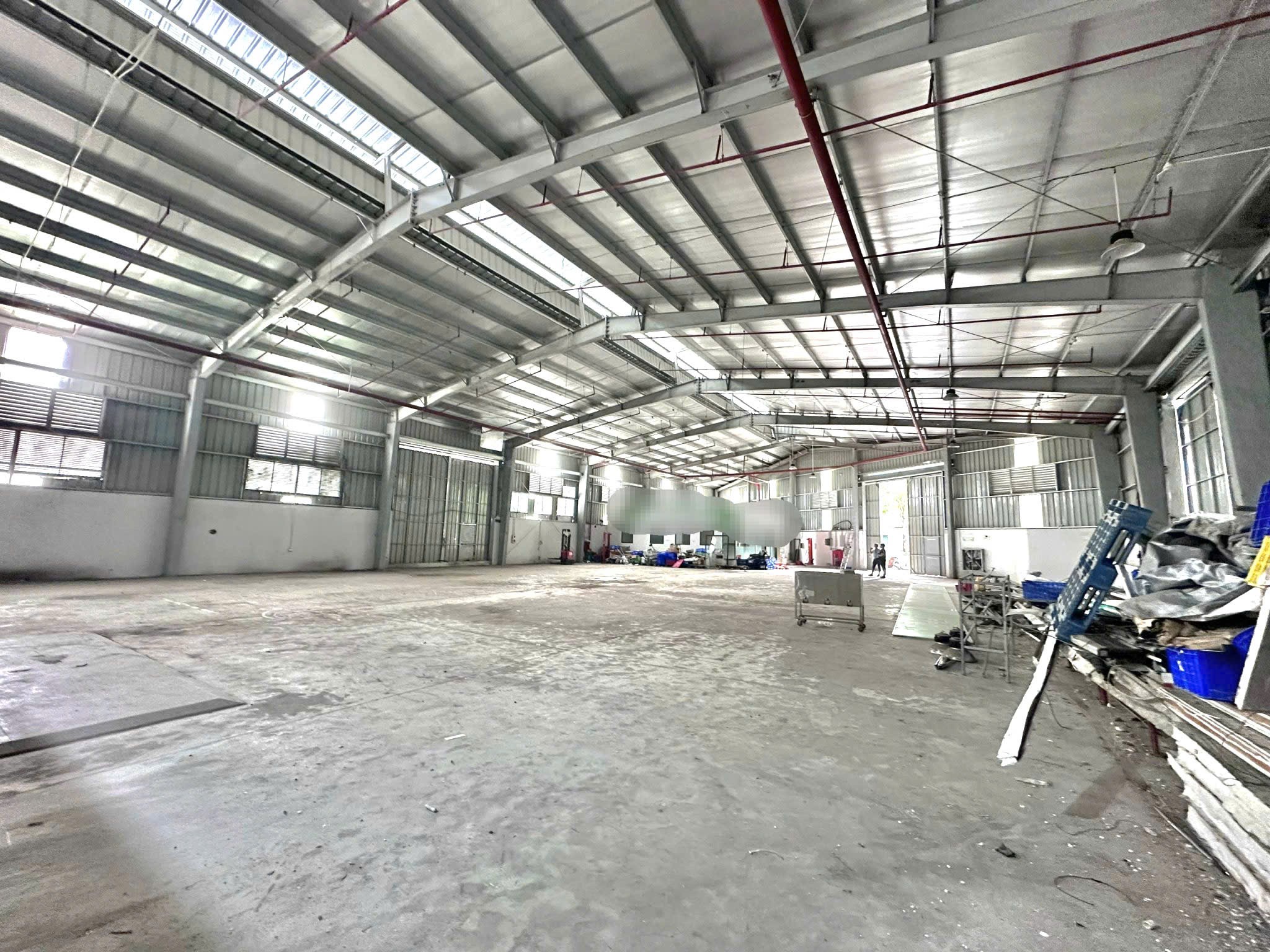 KHO, XƯỞNG CHO THUÊ Tại.THẠCH BÀN. LONG BIÊN. HÀ NỘI 3