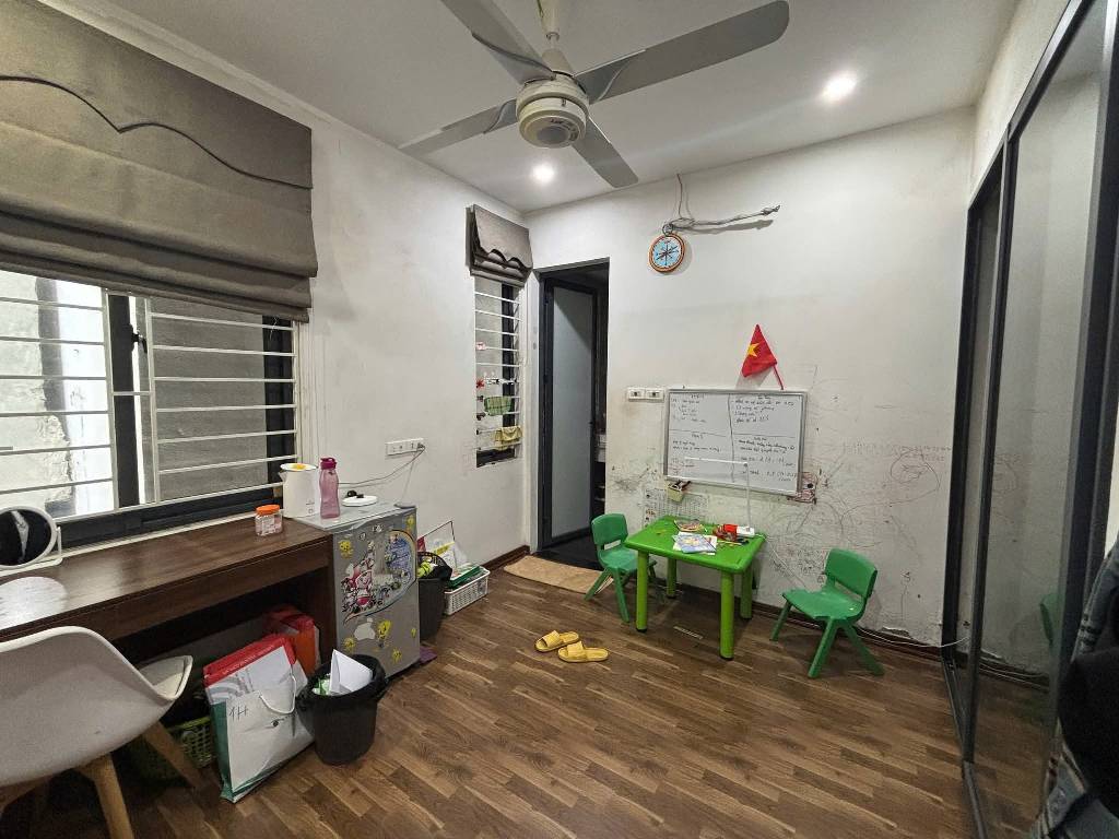 CẦN BÁN NHÀ TRUNG TÂM ĐỐNG ĐA - AN SINH AN NINH TỐT - TIỆN ÍCH BẠT NGÀN - 40M2 - 5 NGỦ 3