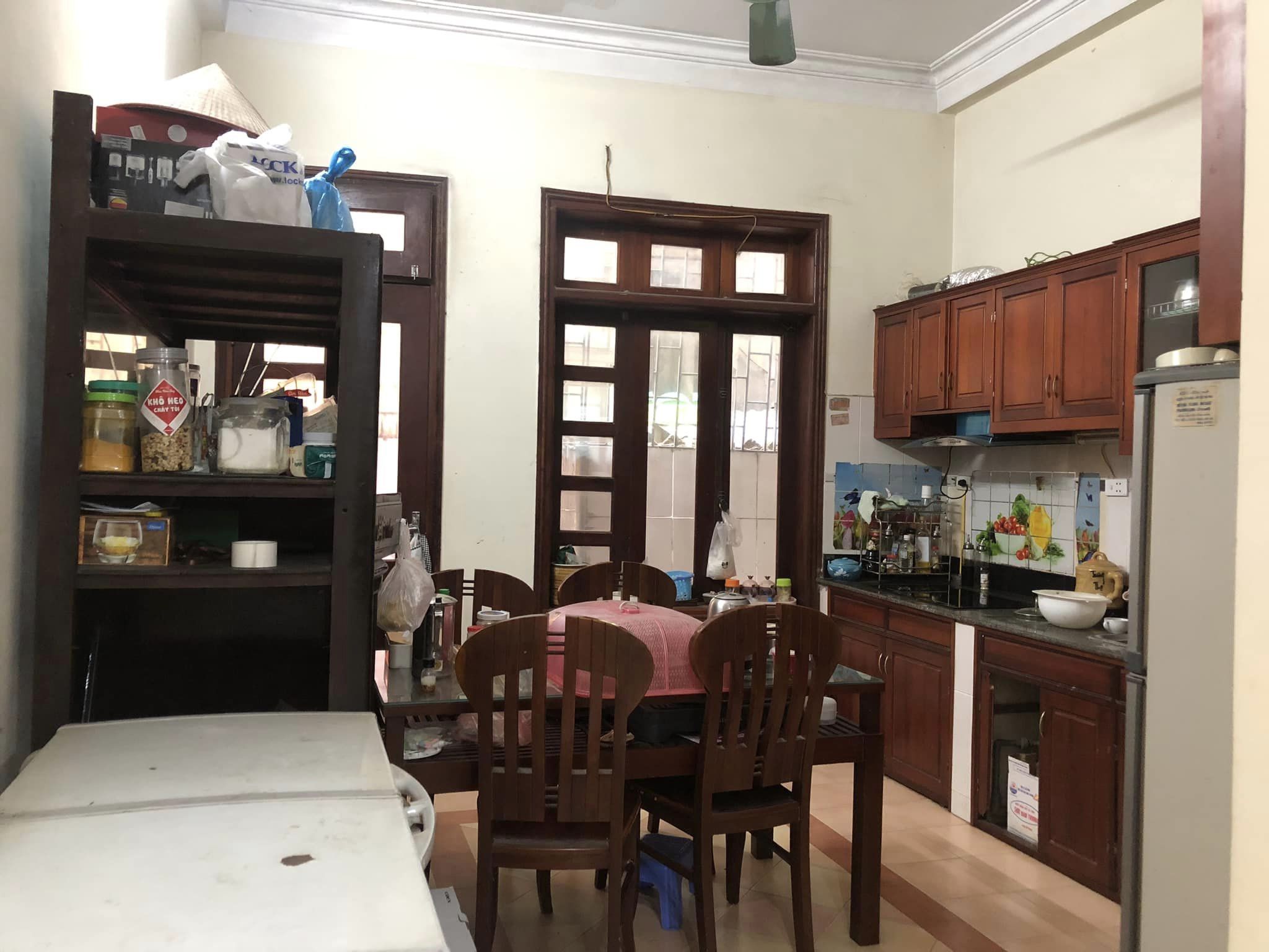 NHÀ LẠC LONG QUÂN – 35M² x 4 TẦNG – LÔ GÓC – NGÕ THÔNG – HƠN 5 TỶ
