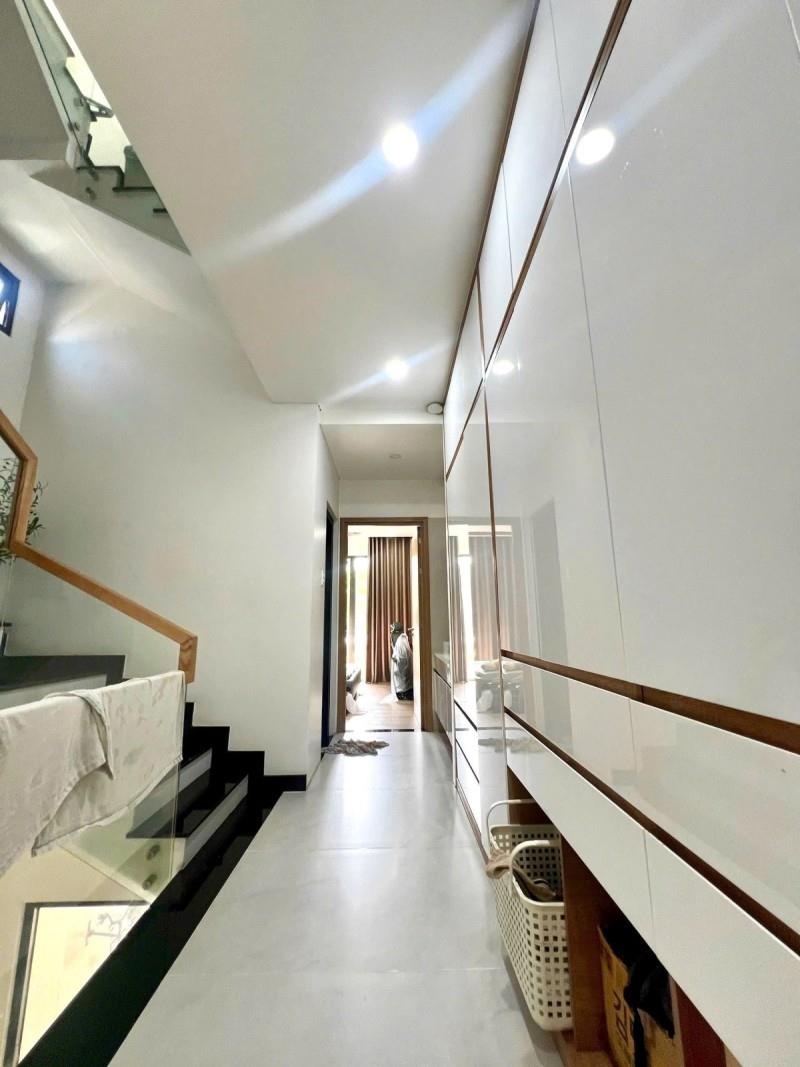 Bán Nhà - Tân Phú – 74m² - Mới Đẹp - Gần Aeon -  A4 - 4 T - 4PN - HXH - 9.x Tỷ 4