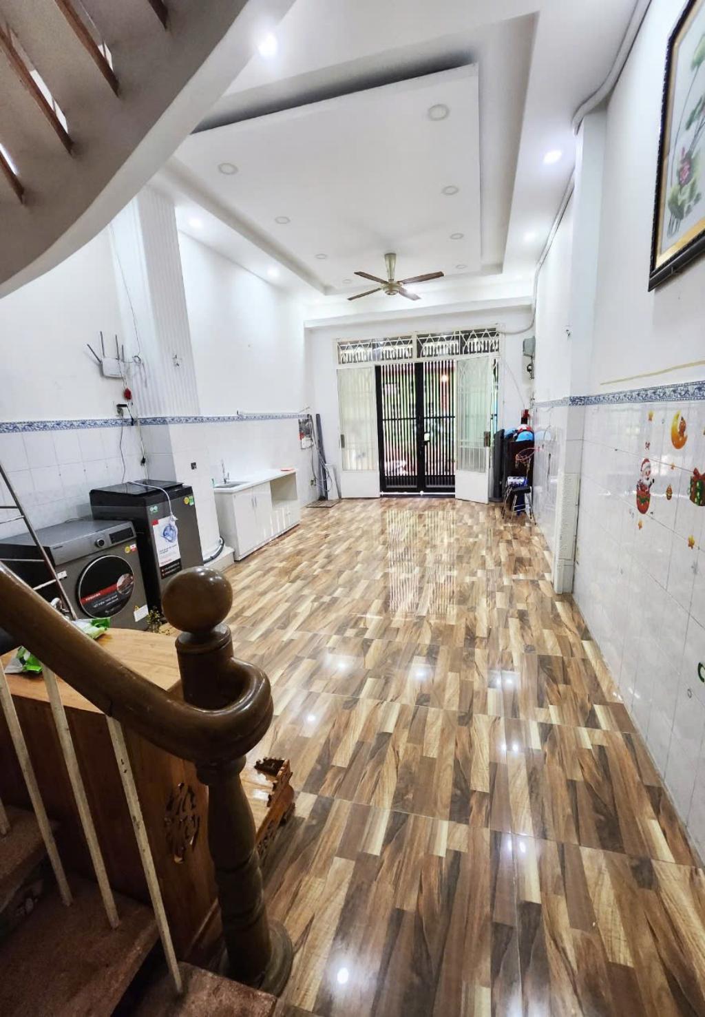 Mặt tiền xe hơi Dương Bá Trạc xe hơi ngủ ngang 4m Phân lô chỉ 10 tỷ nhỉnh 2