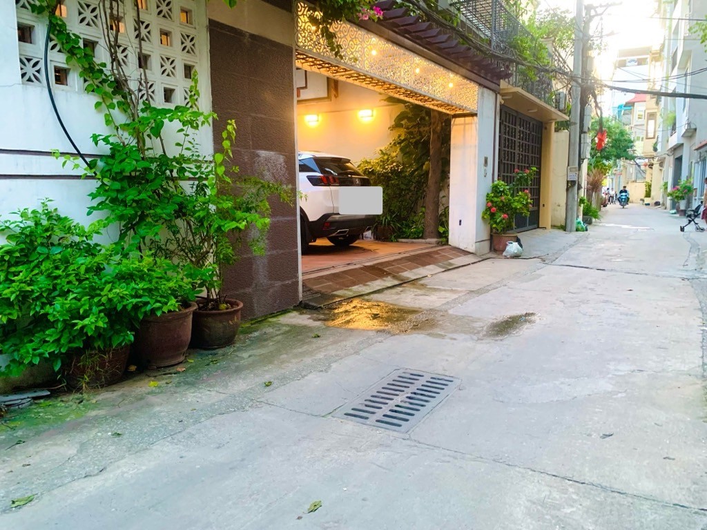 NGỌC THỤY,LONG BIÊN 35tỷ 170m MẶT TIỀN 9m DÂN XÂY THANG MÁY,NGÕ Ô TÔ 2