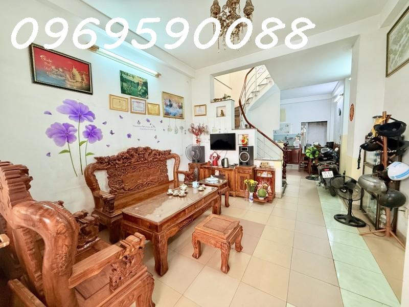 Bán nhà HXH Tân Phú G.Tân Bình, Q.3, Q.Phú Nhận giá nhỉnh 5 tỷ 2