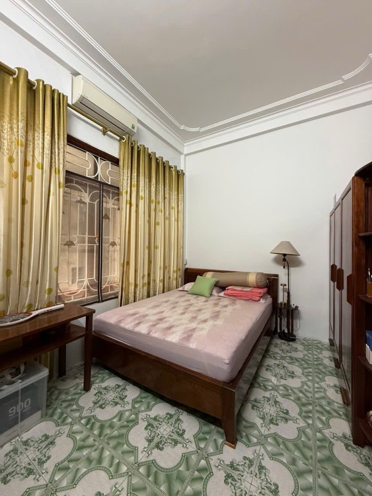 Cần bán Nhà mặt tiền đường Hoàng Mai, Phường Hoàng Văn Thụ, Diện tích 52m², Giá 15.7 Tỷ