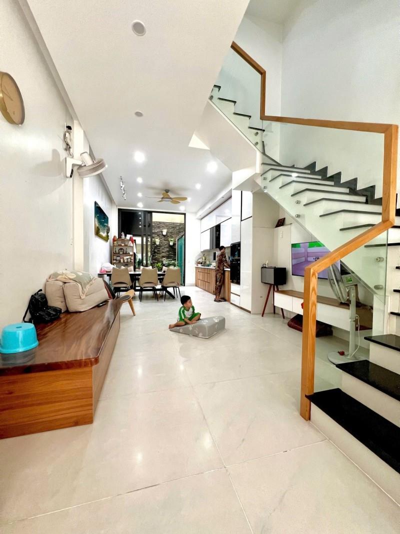 Bán Nhà - Tân Phú – 74m² - Mới Đẹp - Gần Aeon -  A4 - 4 T - 4PN - HXH - 9.x Tỷ 3