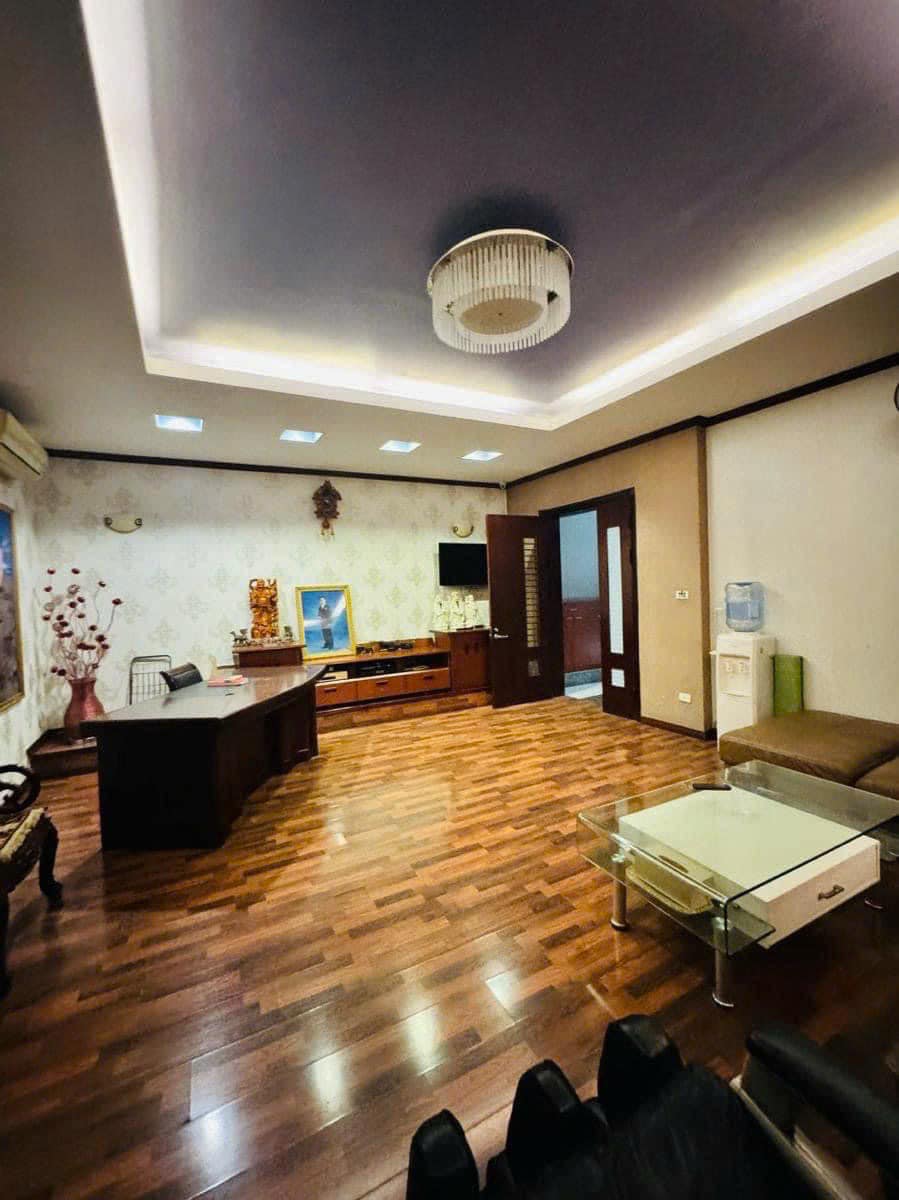 MP vip Lò Đúc nhà 6 tầng thang máy 120m2 MT 6.7m sổ vuông vỉa hè rộng 95 tỷ 2