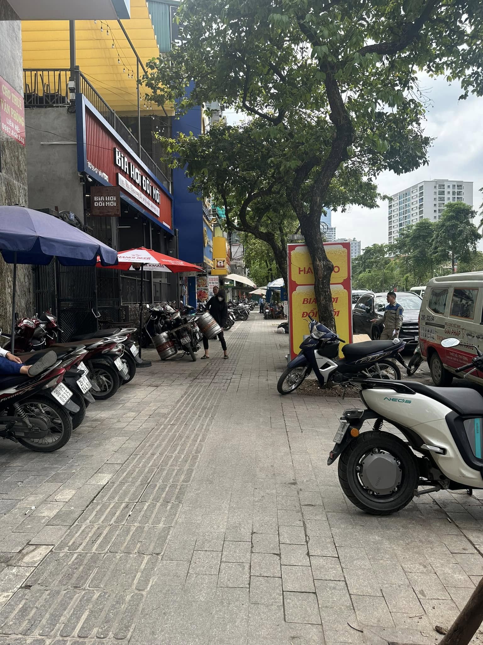 Đầu tư đỉnh, MP Văn Cao Toà VP 101m2, 10 tầng, MT 6m  vỉa hè rộng cho thuê 250tr/tháng chỉ 86 tỷ 3