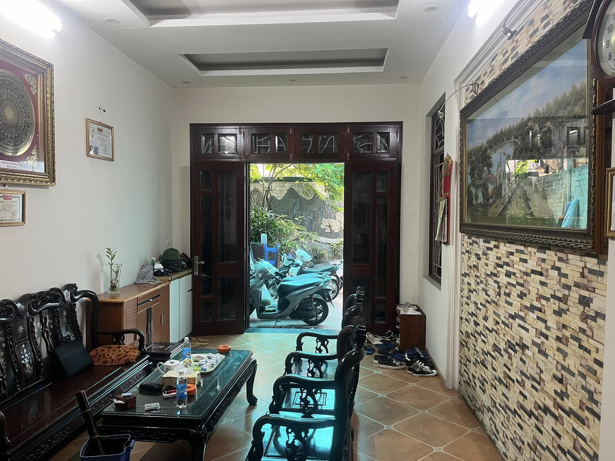 BÁN NHÀ NGỌC LÂM LONG BIÊN-ĐỊA CHỈ MẶT PHỐ-90M 4T 15xTỶ-KINH DOANH SẦM UẤT-Ở NGAY
