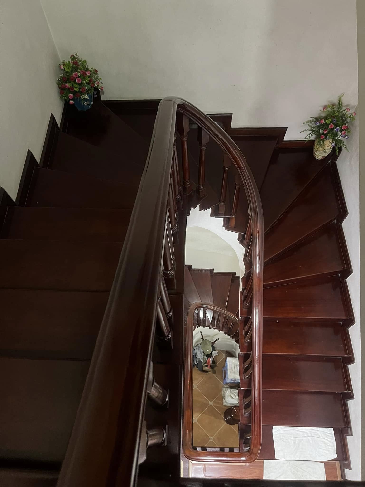 BÁN NHÀ NGỌC LÂM LONG BIÊN-ĐỊA CHỈ MẶT PHỐ-90M 4T 15xTỶ-KINH DOANH SẦM UẤT-Ở NGAY 2