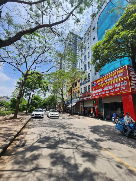 GIÁ TỐT : Mặt Phố Vũ Tông Phan 9 Tầng 110M2 55 Tỷ Hoàn Công Dòng Tiền 90tr/th