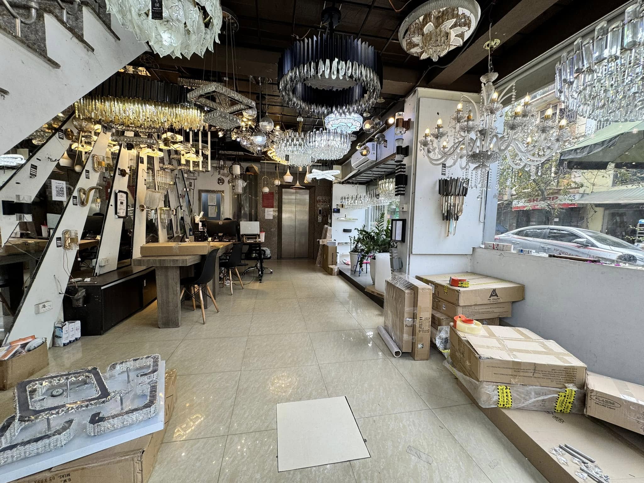BÁN NHÀ MẶT PHỐ THANH XUÂN, 52M2 LÔ GÓC 2 MẶT TIỀN, VỈA HÈ SIÊU  KINH DOANH, NHỈNH 28TỶ 2