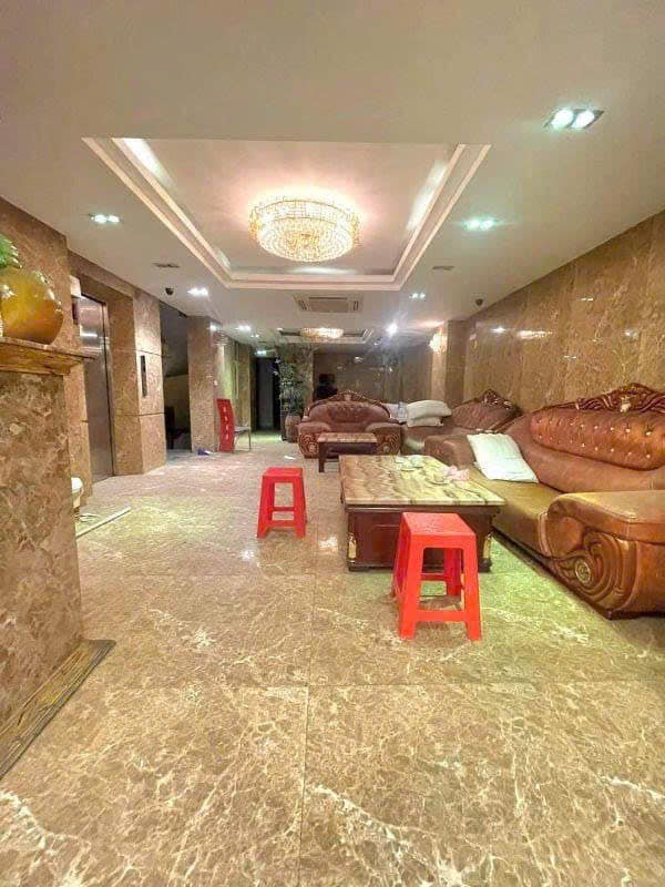 VIP, Khách sạn  MP Bùi Thị Xuân 13T 120m2 30P  Dòng Tiền 300tr/Tháng, chỉ 82 tỷ 2