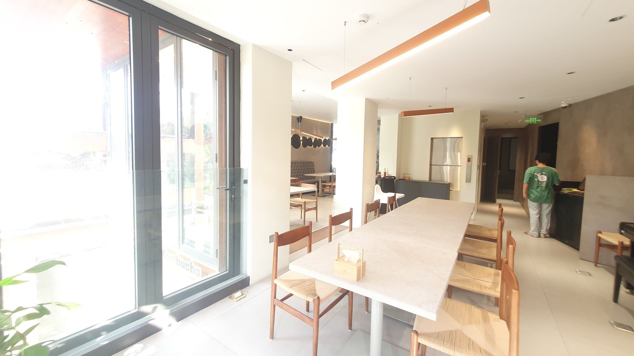 Siêu phẩm Lạc Long Quân  MT khủng 9.4m 115m² 8T Thang máy KD đỉnh Vỉa hè rộng 74 tỷ 4
