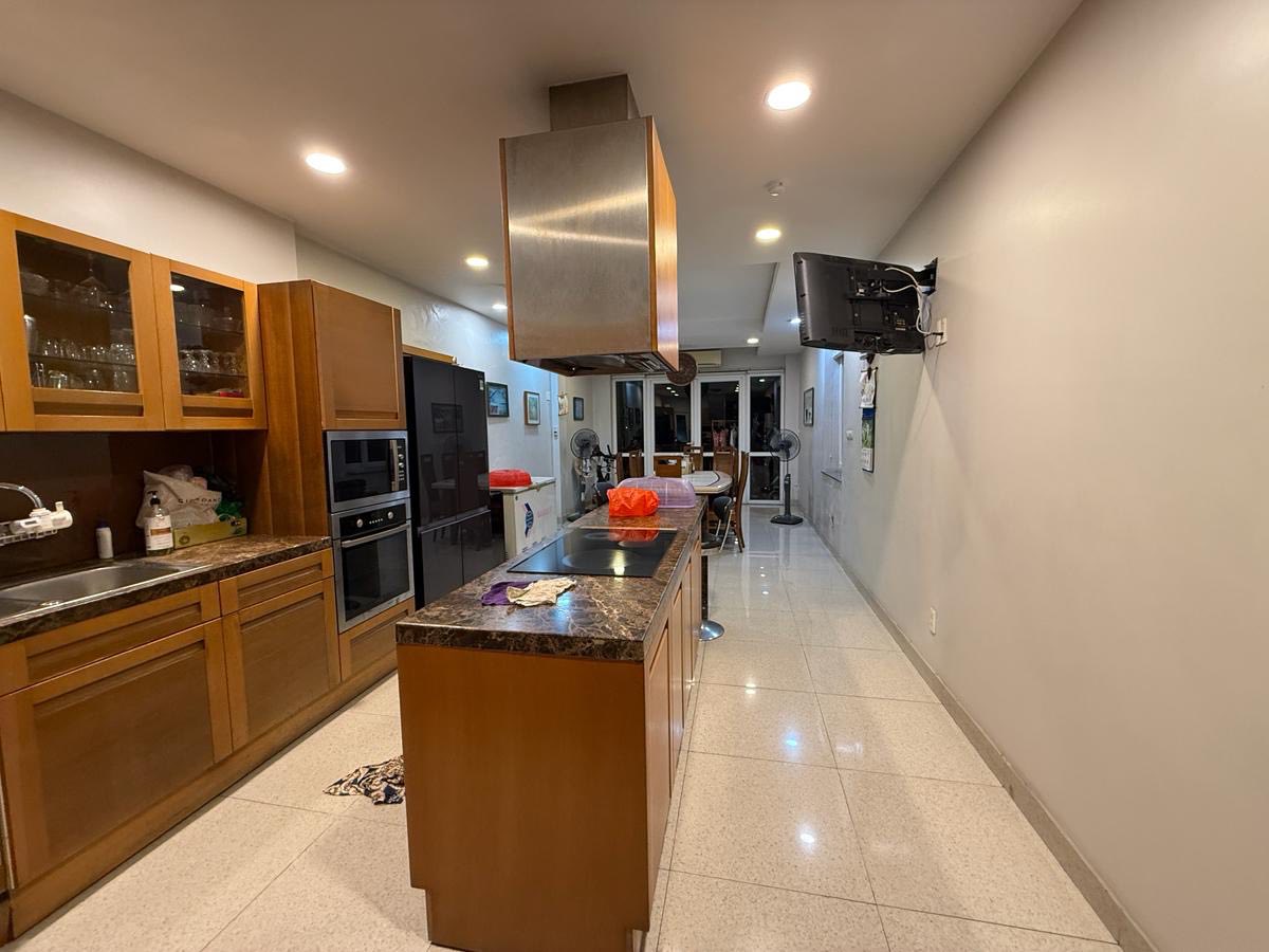 Mặt Phố Hòa Mã 105M2 6 Tầng Thang Máy 89 Tỷ Dòng Tiền 70 Tr/th 2