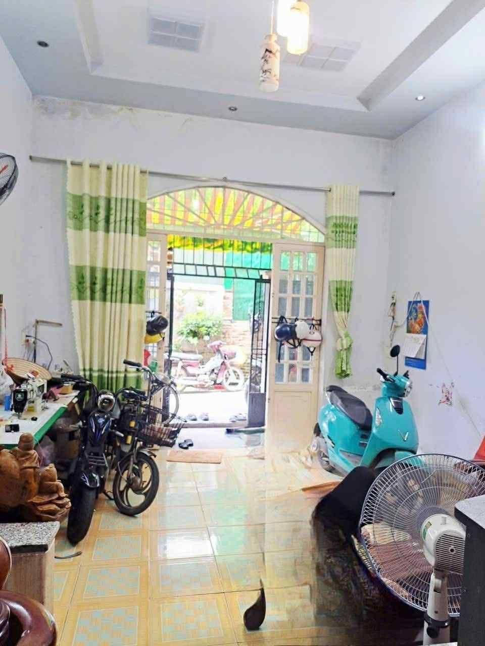 NHÀ 2 TẦNG BTCT 40M2 HẺM XE HƠI,  GẦN CHỢ TÂN CHÁNH HIỆP - BỆNH VIỆN QUẬN 12. TÂN CHÁNH HIỆP 35, 2