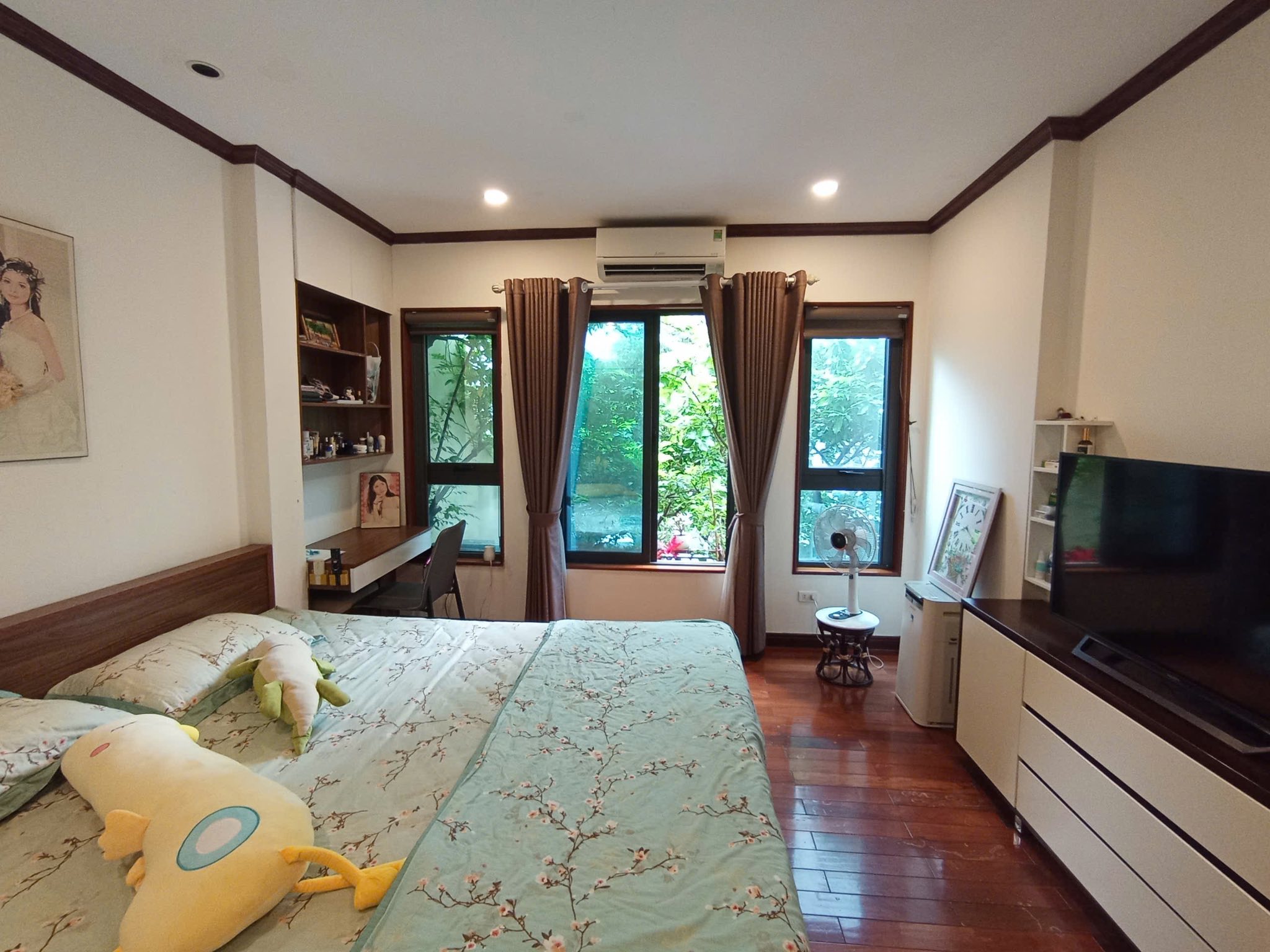 Phân Lô Văn Cao -200M Ra Hồ Tây Vỉa hè Ô TÔ Tránh Đỗ  33 Tỷ 5 Tầng An Ninh Dân Trí Cao 5