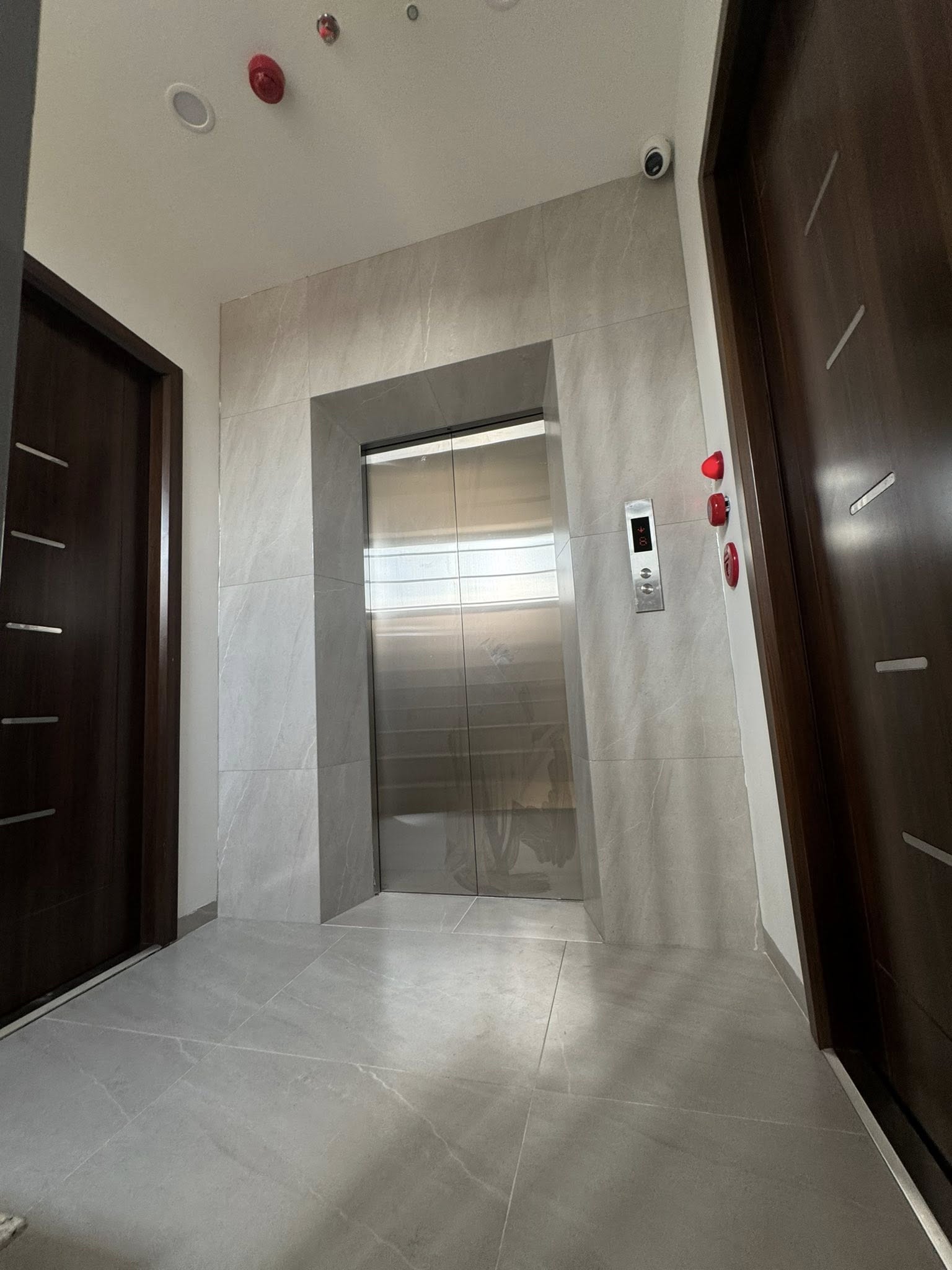 Cực phẩm Apartment Trích Sài LLQ view Hồ Tây 100m² 9 tầng lô góc dòng tiền 41 tỷ 3