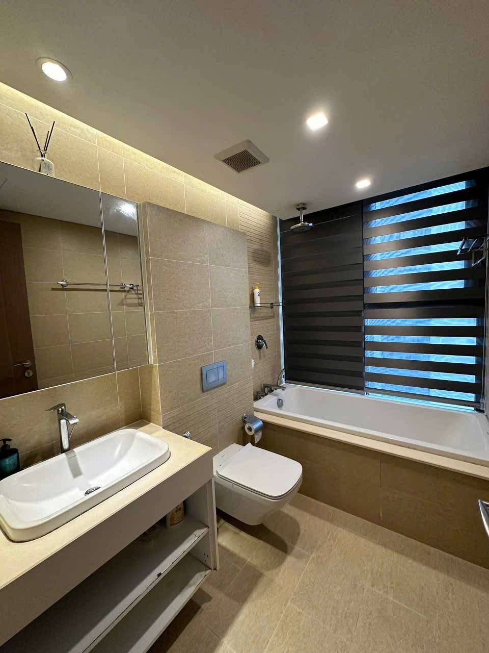 Chính chủ cần cho thuê Vh Metropolis, Liễu Giai, Ba Đình, Hà Nội. 130m. 5