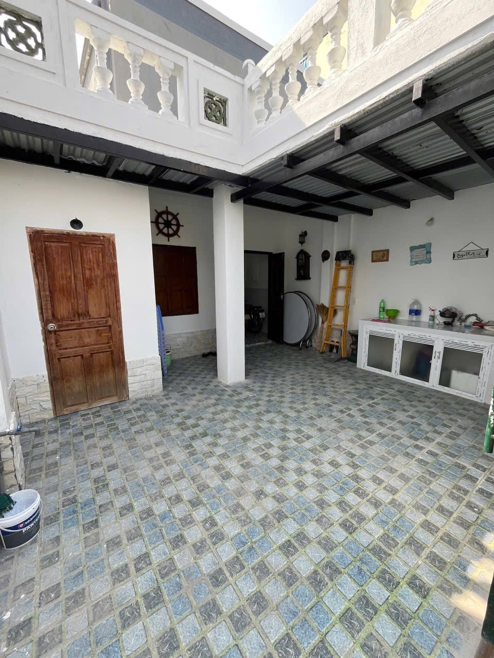 BÁN NHÀ CĂN GÓC CẤP 4 CÓ GÁC LỬNG HẺM Ô TÔ HOÀ TRUNG PHƯỜNG BẮC NHA TRANG