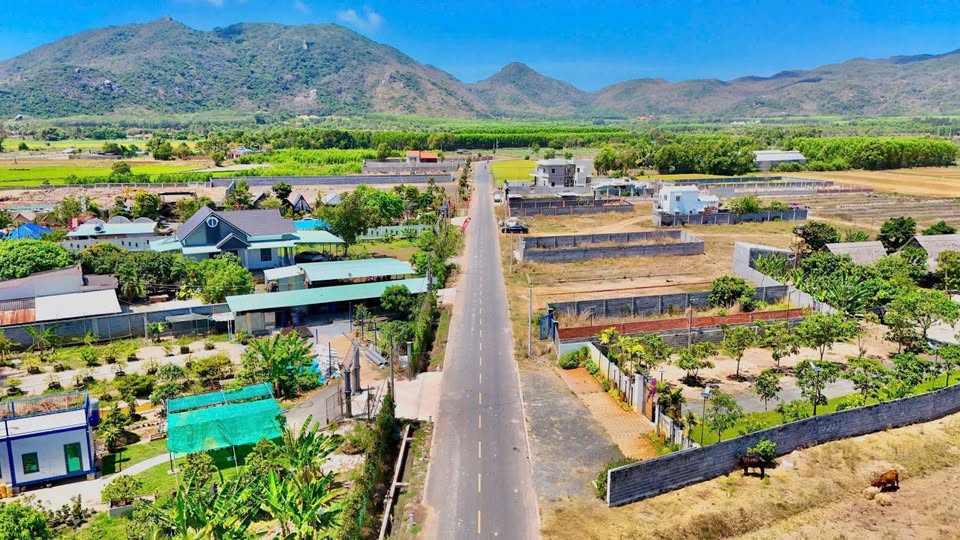 SỐC! ĐẤT VIEW NÚI + GẦN BIỂN – GIÁ NGHĨ DƯỠNG, TIỀM NĂNG ĐẦU TƯ 3