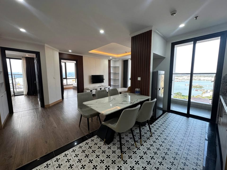 Cần bán Căn hộ chung cư Phường Bãi Cháy, Hạ Long, Diện tích 83m², Giá 3.95 Tỷ 8