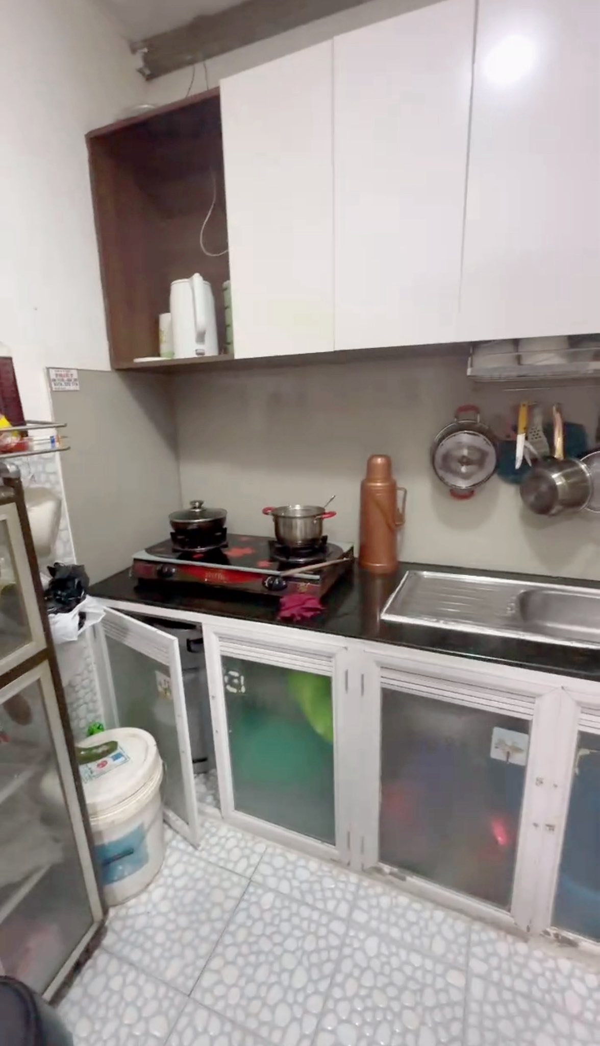 BÁN NHÀ TTTP CẤP 4 CÓ GÁC HẺM 2/4 PHƯỜNG NHA TRANG CHỈ 1TY4 4