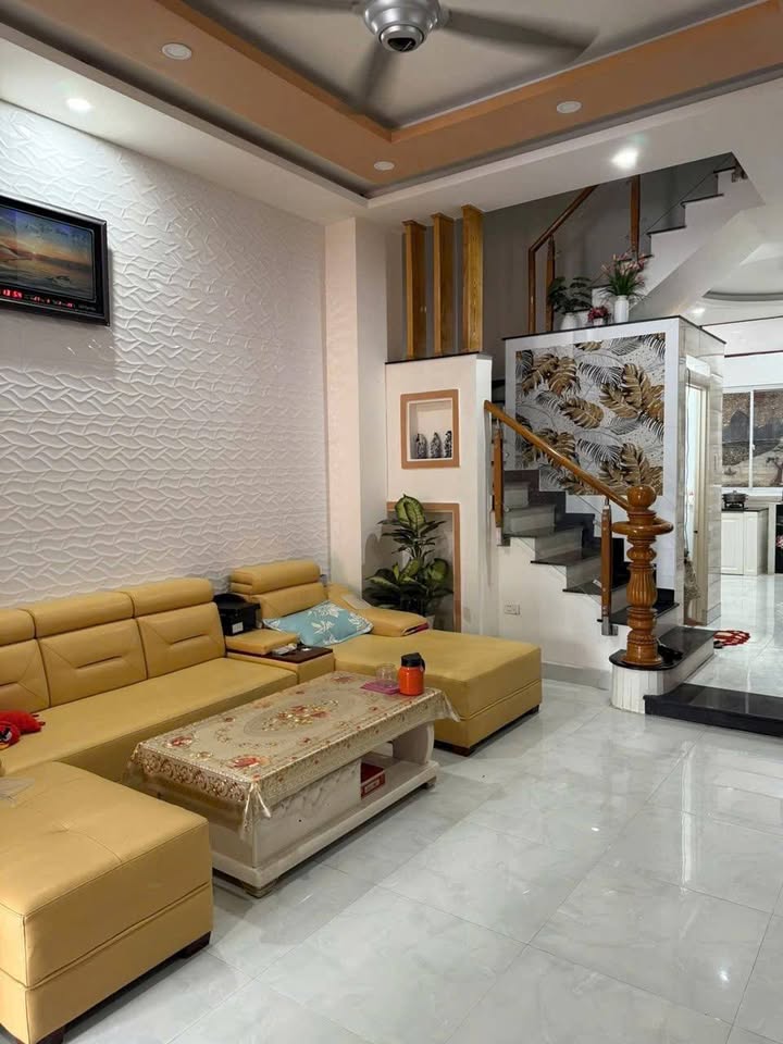 Bán Nhà Mặt Phố KD Đào Tông Nguyên, Nhà Bè: 4 Tầng, Giá 6.9 Tỷ, 4