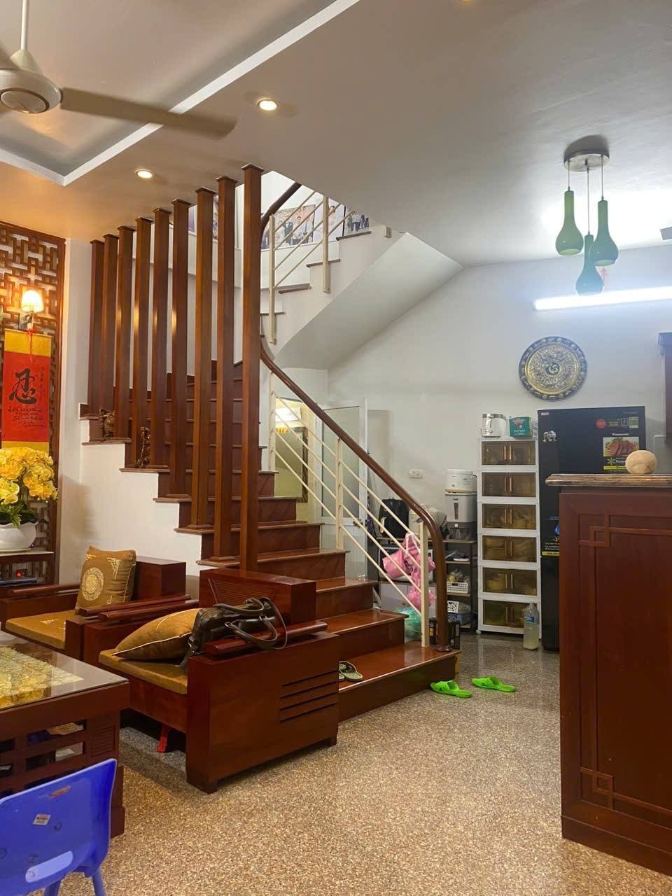 Bán nhà riêng 5 tầng, ô tô đỗ gần nhà, ngõ 123 Võ Chí Công, Tây Hồ - 35m2 - 6.7 tỷ 2