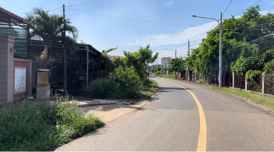 SỞ HỮU NGAY 1.000M² ĐẤT FULL HỒNG – GIÁ CHỈ 2 TỶ 4