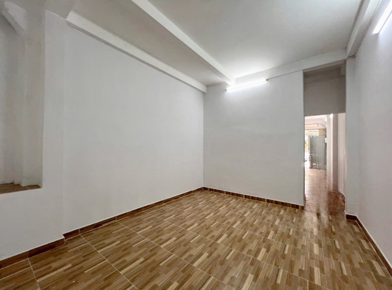 BÁN NHÀ 2 TẦNG MẶT TIỀN KINH DOANH NGUYỄN ĐÌNH CHIỂUPHƯỜNG BẮC NHA TRANG