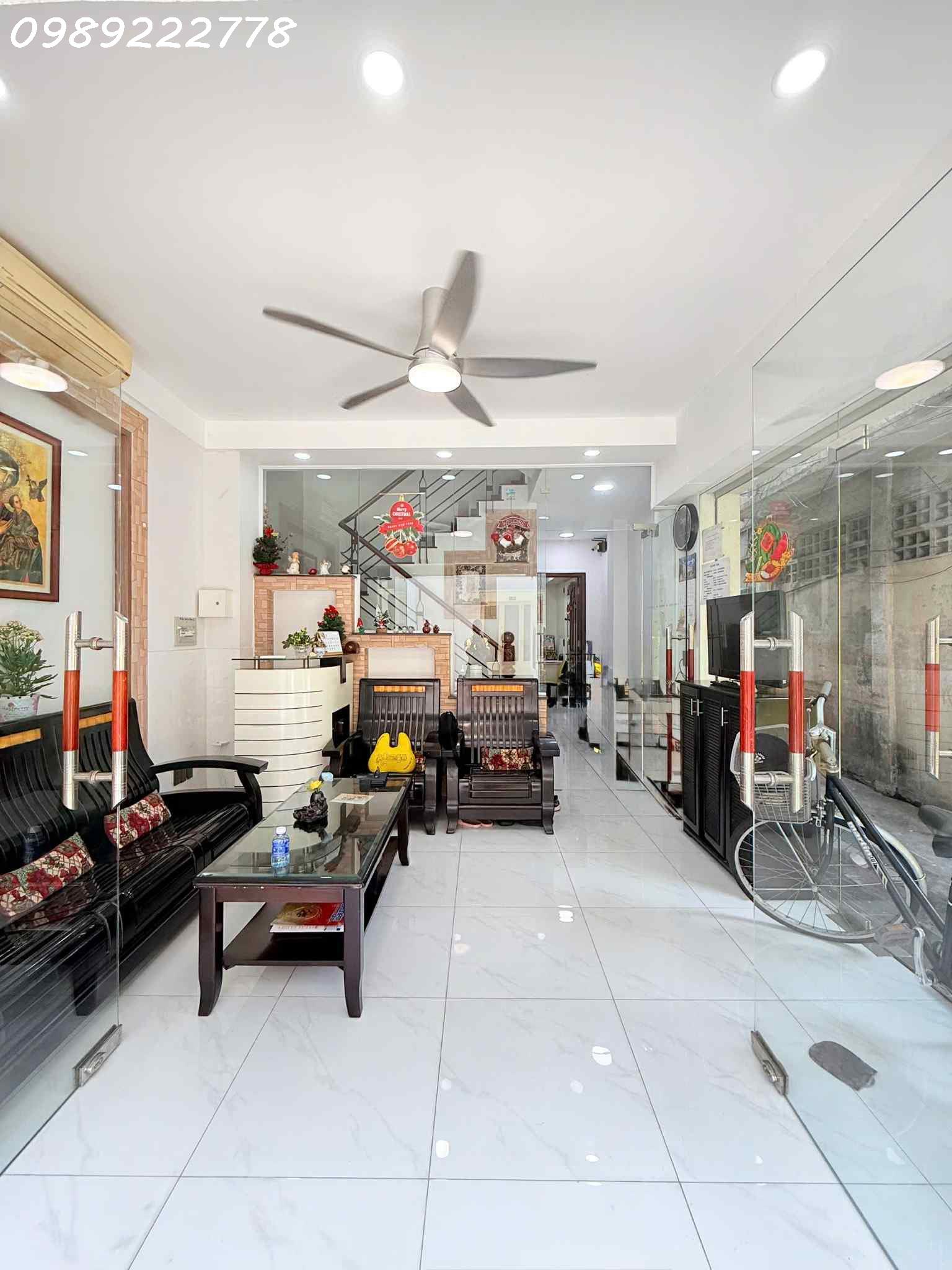 VIP [#QUẬN_3]- P14 LÊ VĂN SỸ- LÔ GÓC KHÔNG LG, ÔTÔ ĐẬU CỬA VÀO TRONG- 1 CĂN RA MẶT TIỀN- MỚI ĐẸP