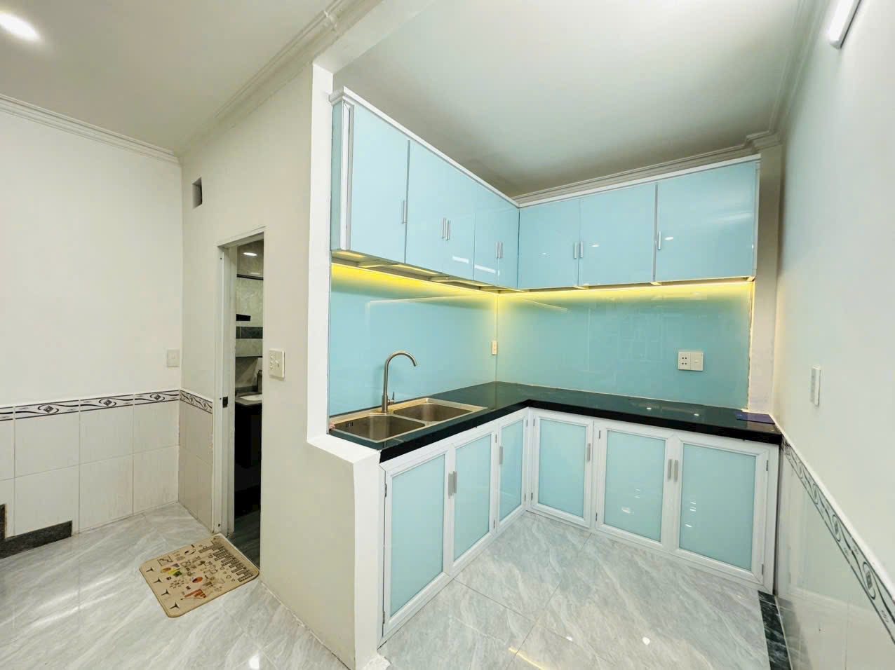 SIÊU PHẨM NHÀ 2 TẦNG MỚI TINH 35M2 NGAY CHỢ THẠCH ĐẦ, GẦN CV LÀNG HOA  PHẠM VĂN CHIÊU, GÒ VẤP. 3