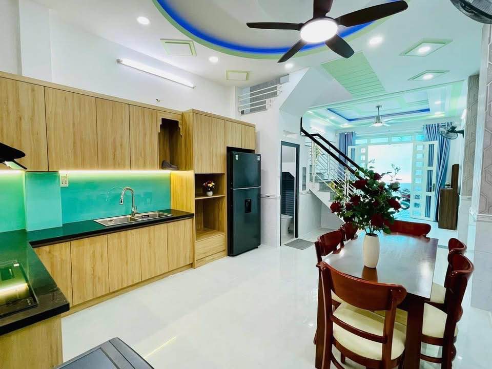 NHÀ 2 TẦNG MỚI ĐẸP 58M2 NGAY TRƯỜNG TÂN SƠN, ĐỐI DIỆN EMART, NGUYỄN DUY CUNG, P12, GÒ VẤP. 3