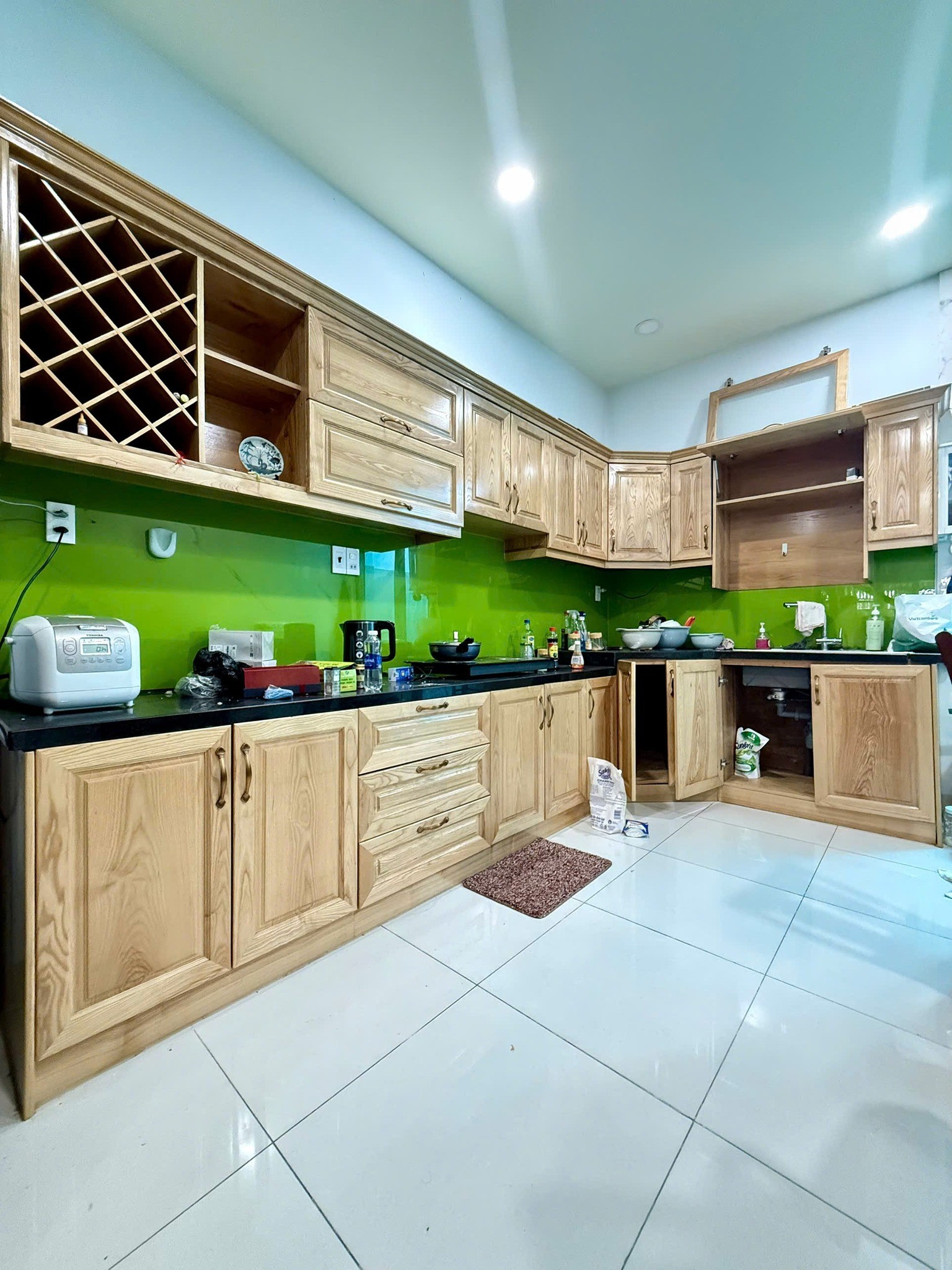 NHÀ 4 TẦNG BTCT MỚI ĐẸP LUNG LINH 60M2, NGAY BẾN XE BUÝT HIỆP THÀNH. QUẬN 12. 3