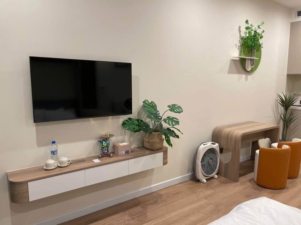 Cần bán Căn hộ chung cư Phường Bãi Cháy, Hạ Long, Diện tích 35m², Giá 1.75 Tỷ 8