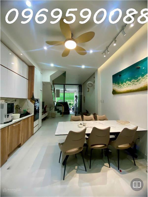 Nhà Sát AEON TP Chủ Kẹt tiền cần bán gấp,04 tầng DT 4mx19m, giá chỉ 6tỷxx 4