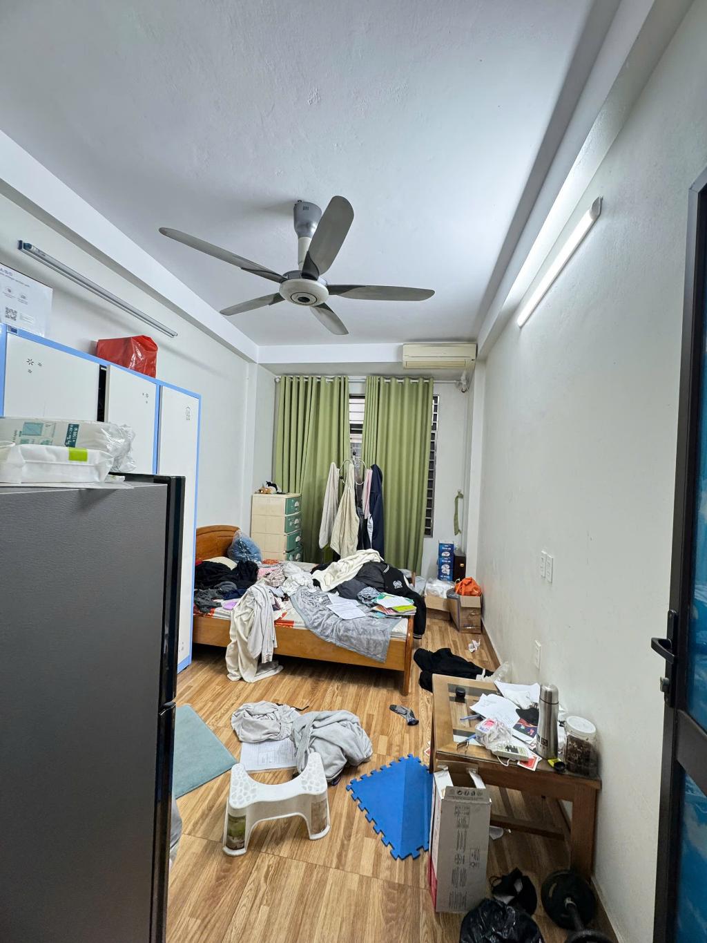 KIM NGƯU,HAI BÀ TRƯNG 27tỷ 77m MẶT TIỀN 8m NHÀ HIẾM KHU VỰC,Ô TÔ ĐỖ CỬA,KINH DOANH 3