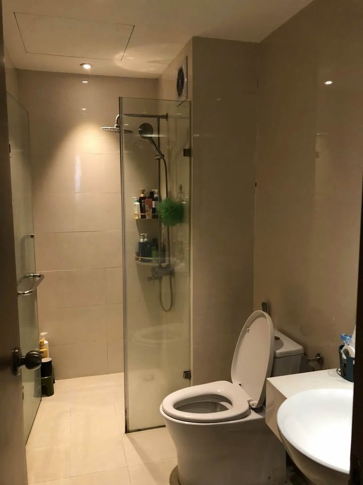 Cần bán Căn hộ chung cư Phường Bãi Cháy, Hạ Long, Diện tích 68m², Giá 2.15 Tỷ 10