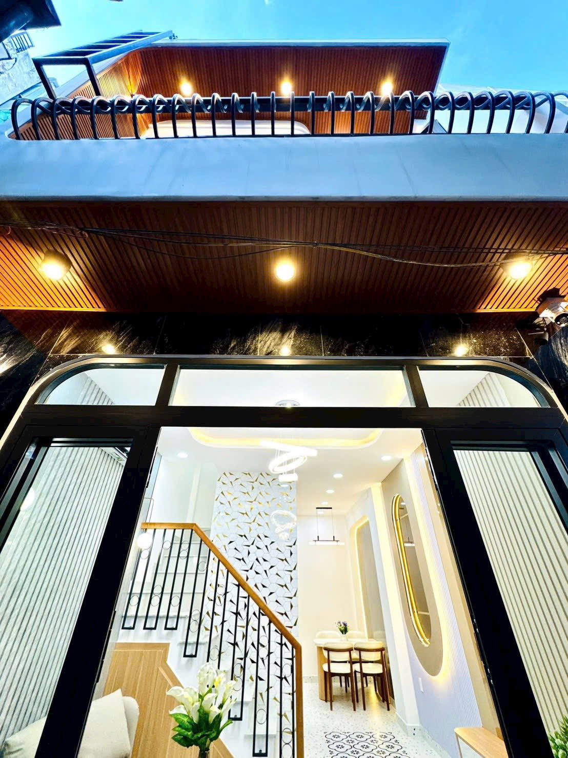 HIẾM! NHÀ ĐẸP SÁT MT PHÚ NHUẬN 27M2 - NHỈNH 5 ĐỒNG 2