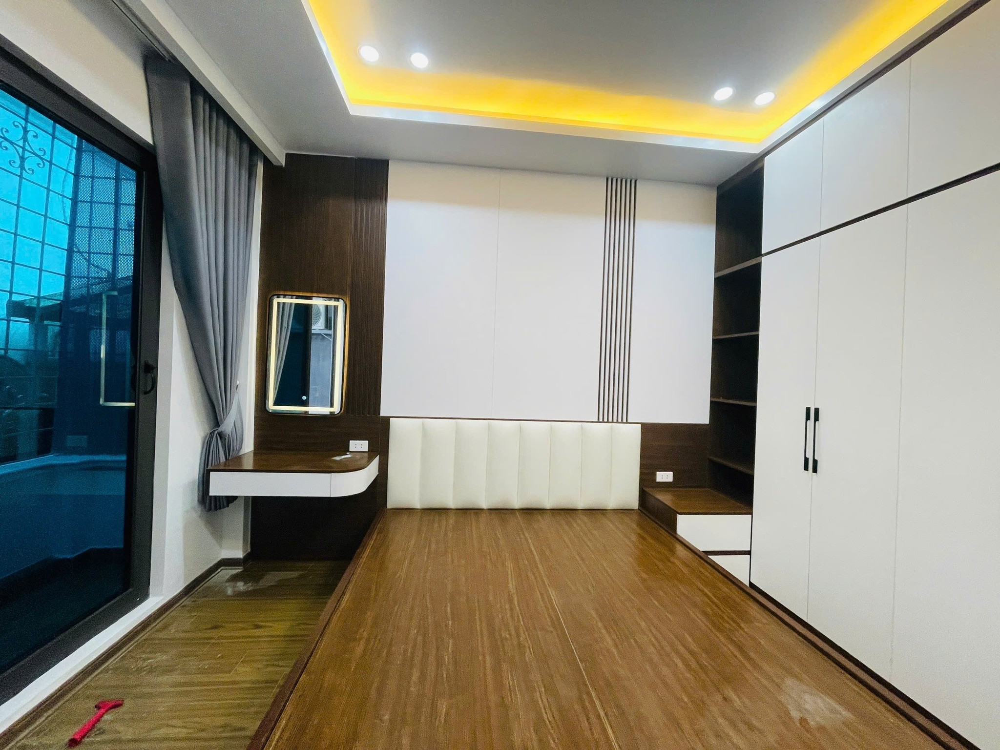 BÁN NHÀ THANH XUÂN, GẦN OTO TRÁNH, DT45M2 4 TẦNG 2 THOÁNG, GẦN TRƯỜNG, CHỢ, NHỈNH 12 TỶ 5
