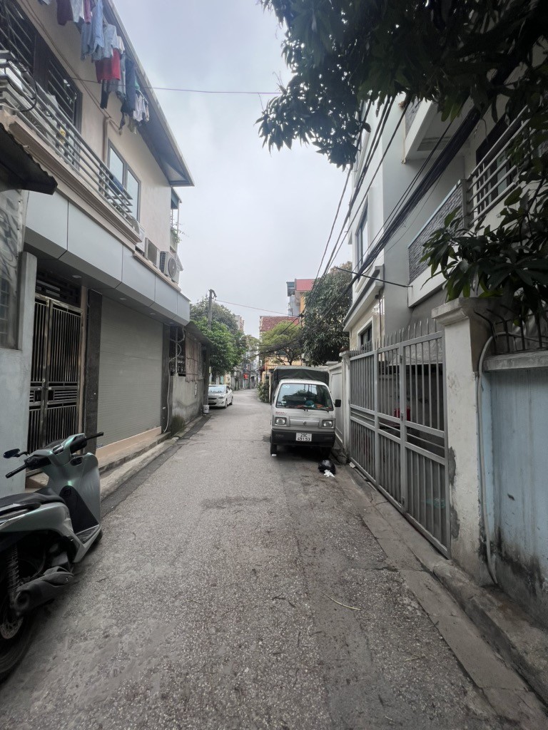 THẠCH BÀN,LONG BIÊN 17tỷ 150m LÔ GÓC,Ô TÔ ĐỖ CỬA,NGÕ THÔNG,KINH DOANH,XÂY Ở 4