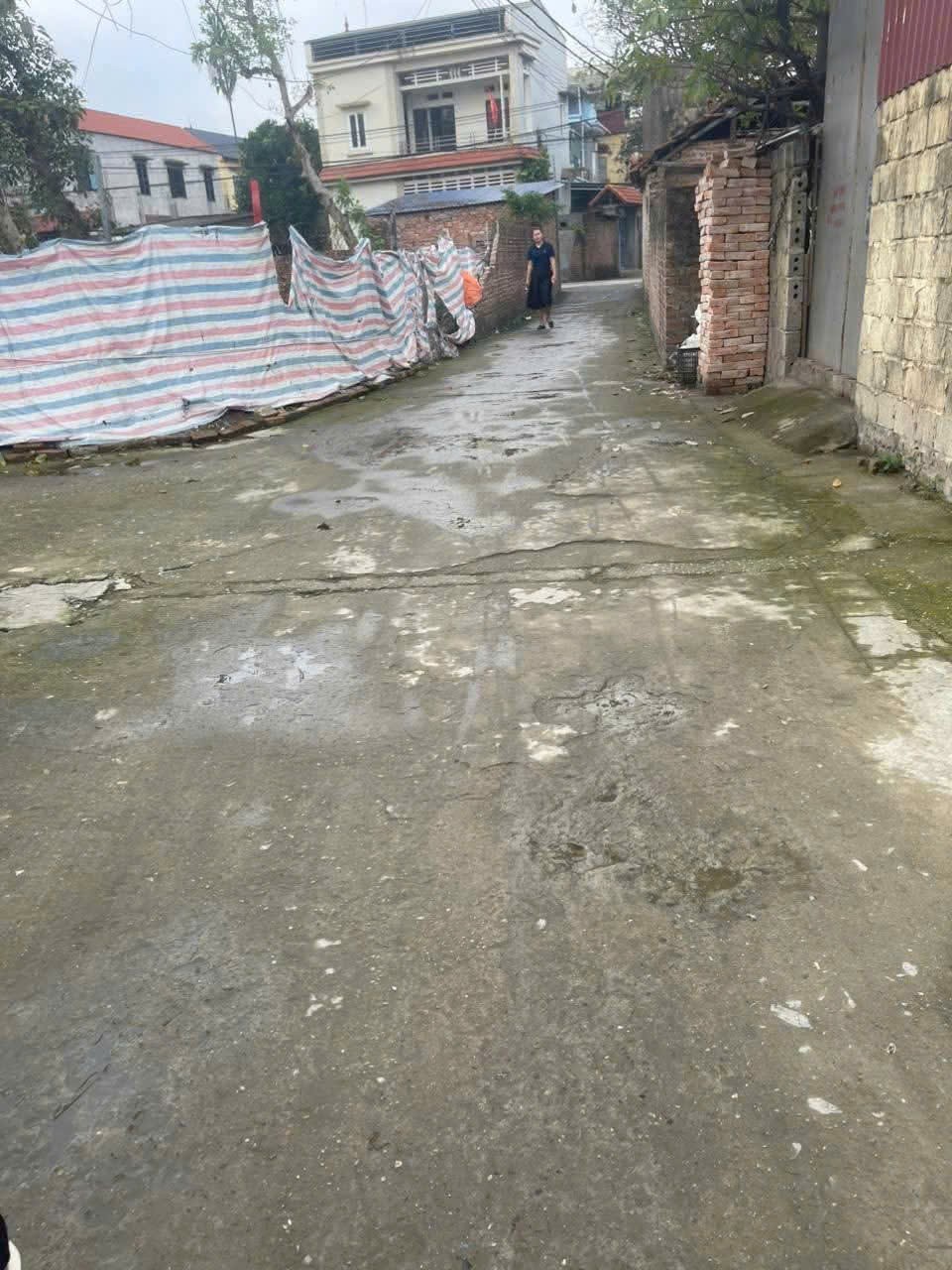 CHÍNH CHỦ CẦN lô đất 84m Minh Hải - Văn lâm, Sát KCN: 0835459289