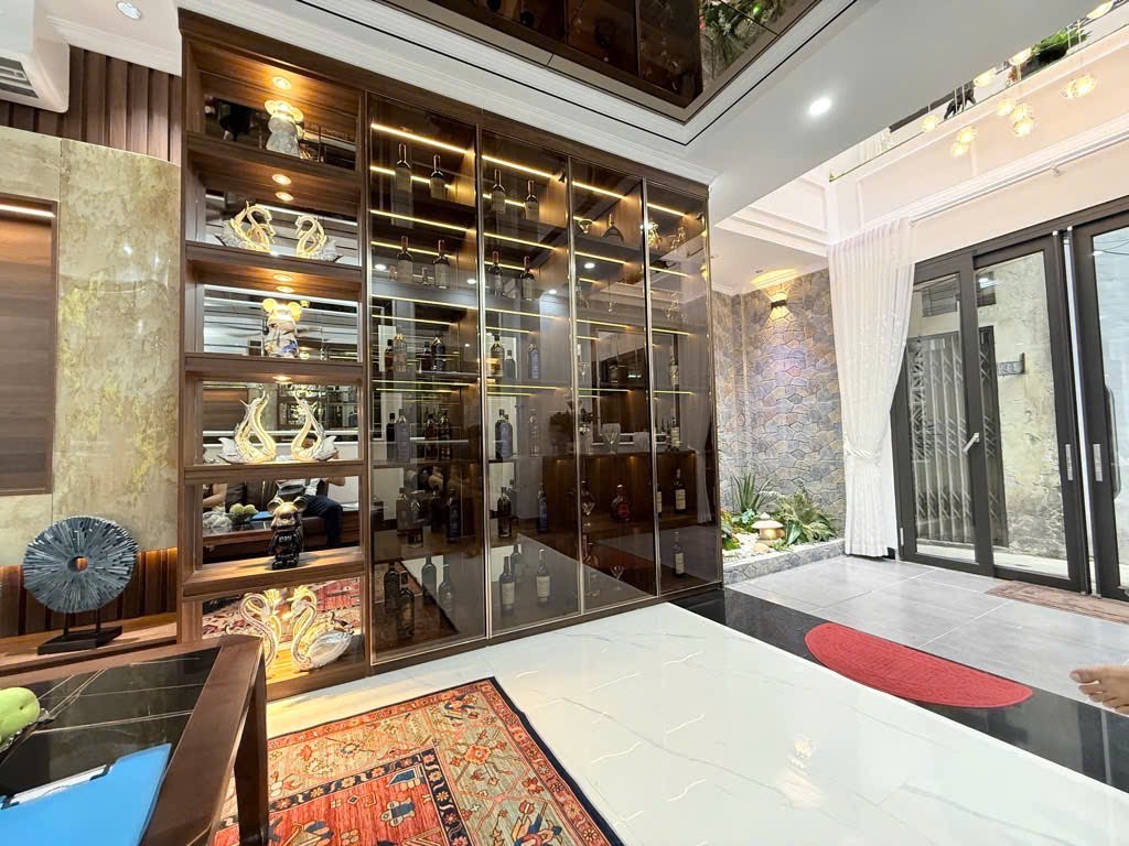 Duy nhất!THÁI HÀ 50m, 15.5 Tỷ, Nhà Đẹp Sang, Thoáng Sáng, Gần Ô Tô, Trung Tâm Đống Đa 4
